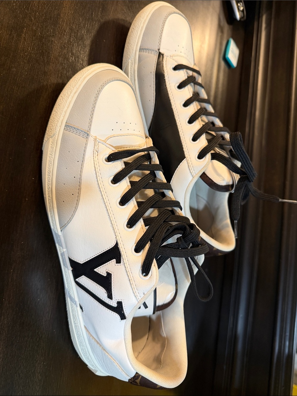 Louis Vuitton White and Black Low-Top Leather Sneakers - Picture 2 of 6
